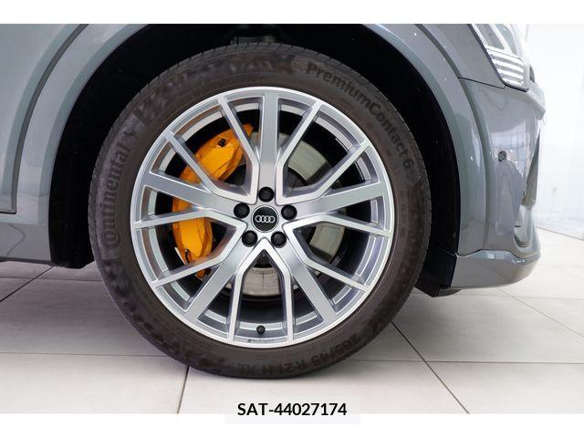 Audi E-TRON 2021-04 334744-9