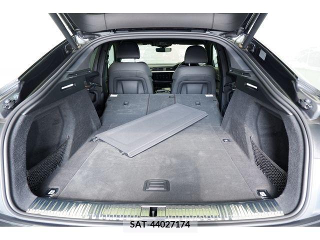 Audi E-TRON 2021-04 334744-11