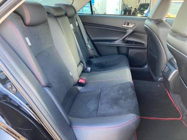 Toyota MARK X 2013-04 20612-6