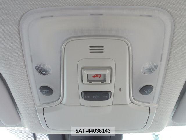 Toyota PRIUS PHV 2017-09 282590-18