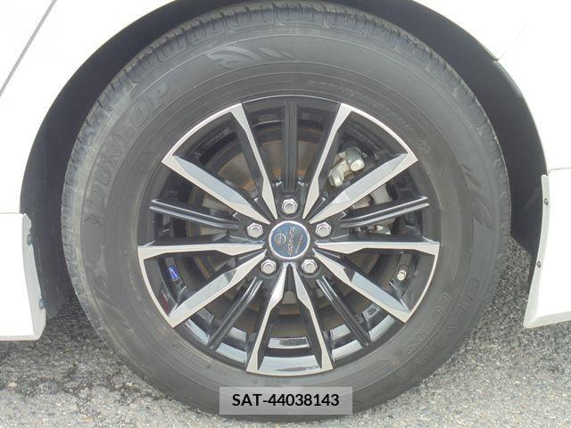 Toyota PRIUS PHV 2017-09 282590-10