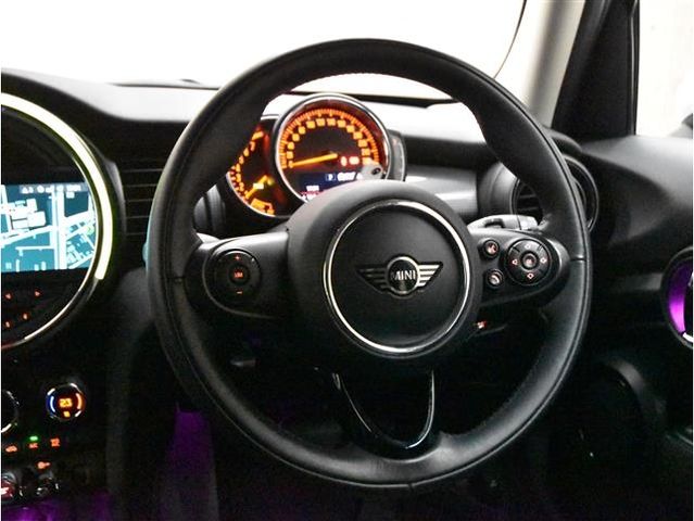 Bmw MINI 2018-11 195614-16