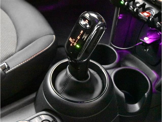 Bmw MINI 2018-11 195614-23