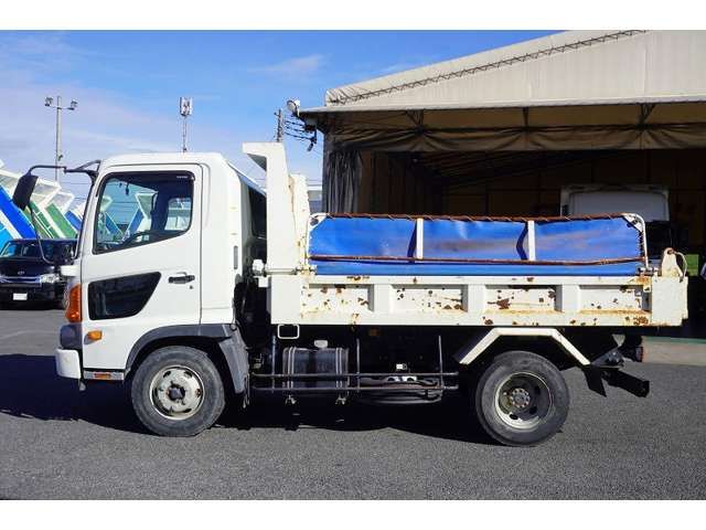Hino RANGER 2017-08 27635-2