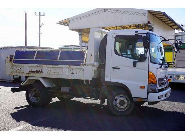 Hino RANGER 2017-08 27635-5