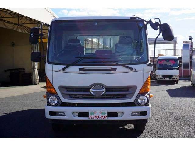 Hino RANGER 2017-08 27635-1