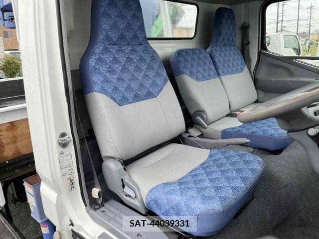 Mitsubishi CANTER 2006-12 335566-17