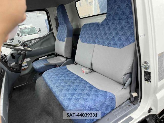 Mitsubishi CANTER 2006-12 335566-21