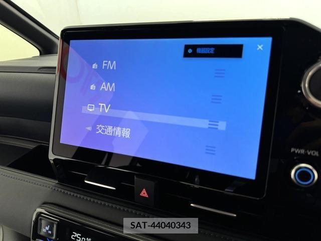 Toyota VOXY 2023-09 341826-4