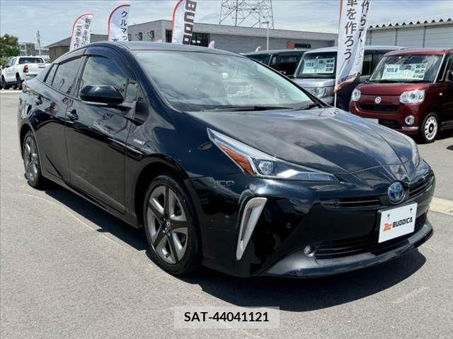Toyota PRIUS 2019-07 331145-7