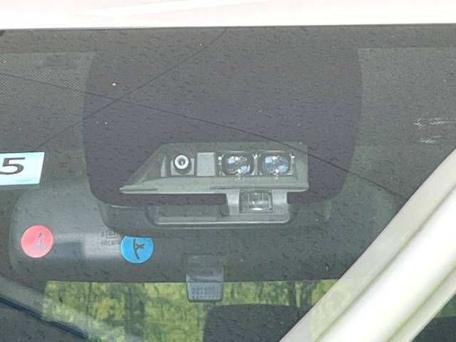 Toyota VOXY 2019-05 19355-3