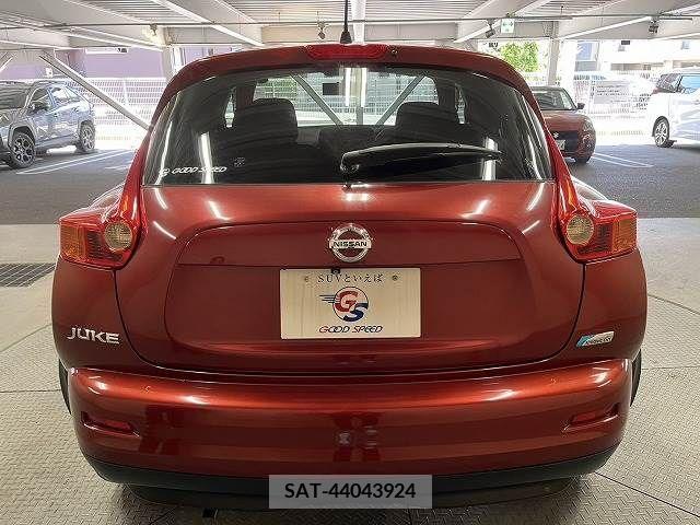 Nissan JUKE 2011-09 320472-18