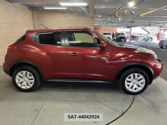 Nissan JUKE 2011-09 320472-17