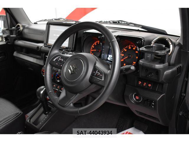 Suzuki JIMNY 2019-04 348501-8