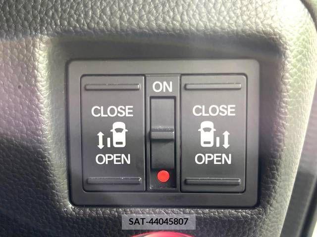 Honda N BOX CUSTOM 2022-02 364876-6