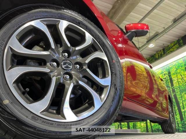 Mazda DEMIO 2014-11 301918-13