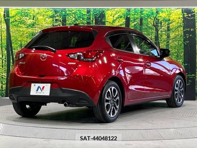 Mazda DEMIO 2014-11 301918-17