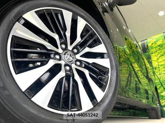 Toyota ALPHARD 2022-11 355372-14