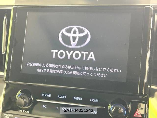 Toyota ALPHARD 2022-11 355372-5