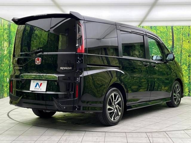 Honda e 2018-06 194572-17
