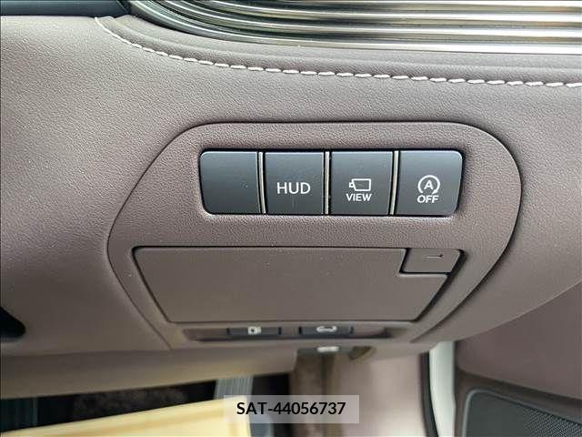 Lexus LS 2018-03 275432-9