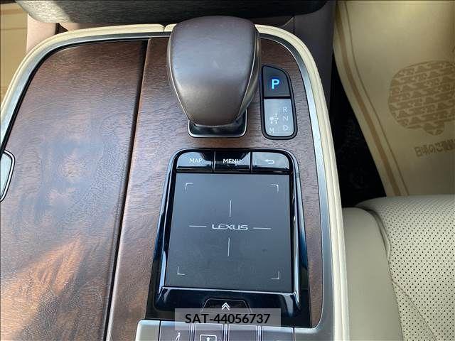 Lexus LS 2018-03 275432-8