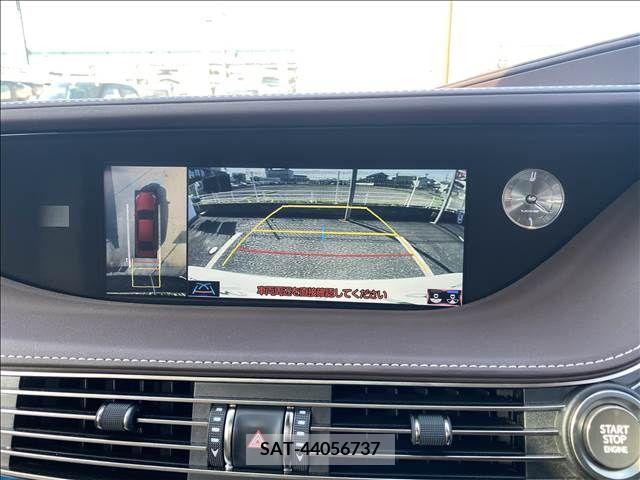Lexus LS 2018-03 275432-7