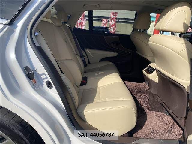 Lexus LS 2018-03 275432-5