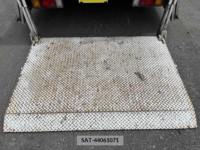 Isuzu ELF TRUCK 2012-06 334162-13