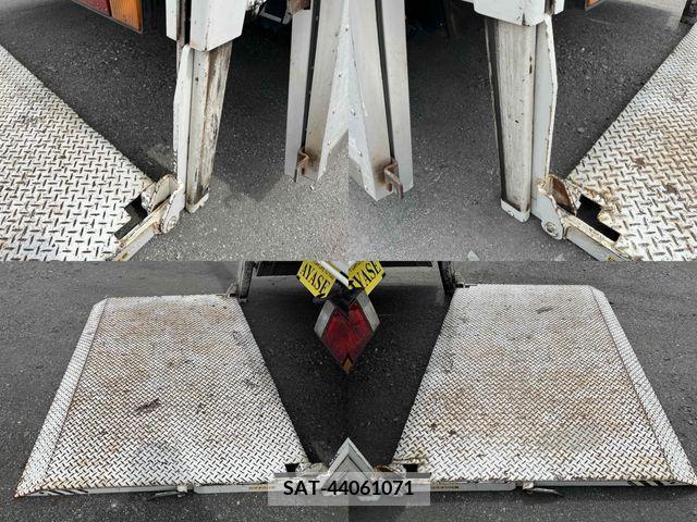 Isuzu ELF TRUCK 2012-06 334162-14