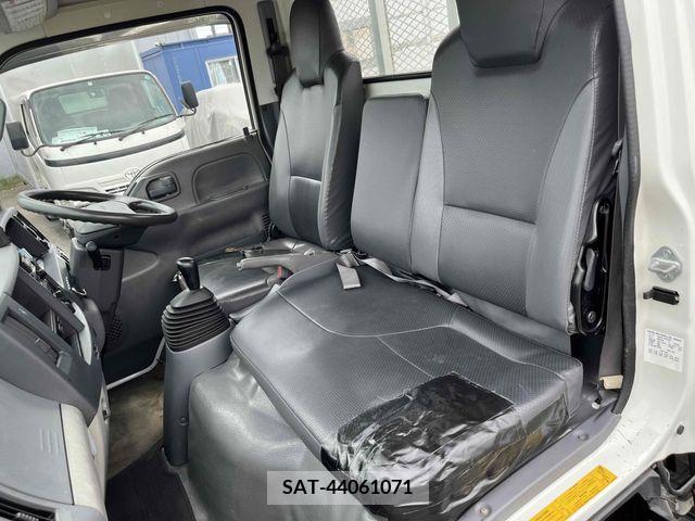 Isuzu ELF TRUCK 2012-06 334162-21