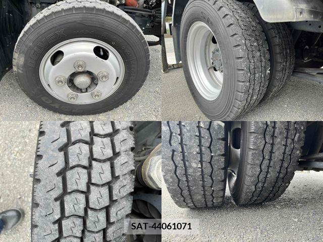Isuzu ELF TRUCK 2012-06 334162-27