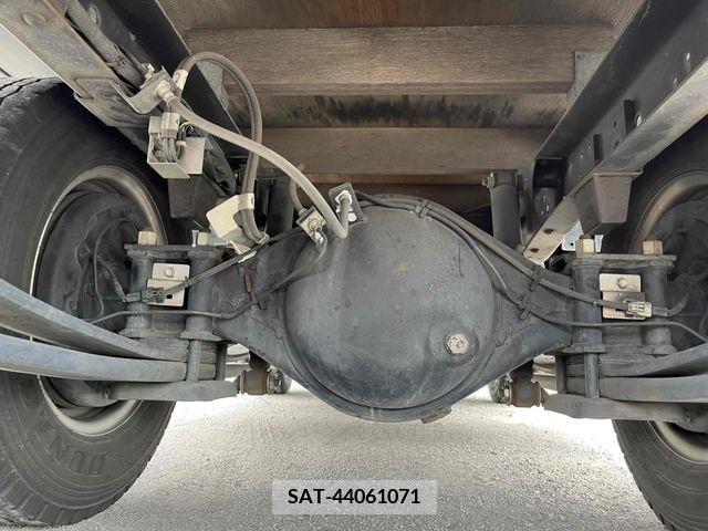 Isuzu ELF TRUCK 2012-06 334162-24