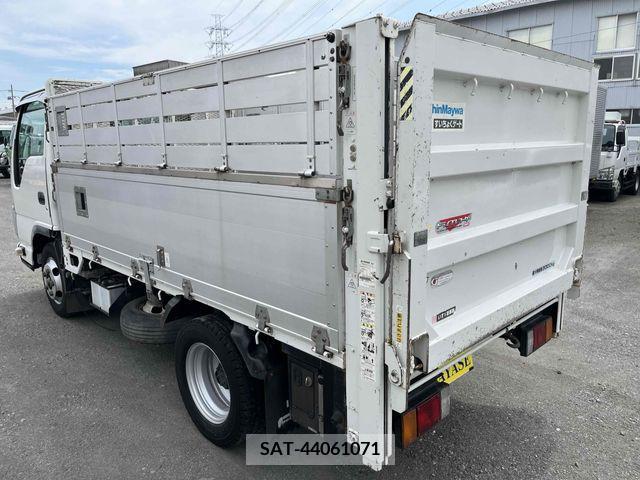 Isuzu ELF TRUCK 2012-06 334162-3