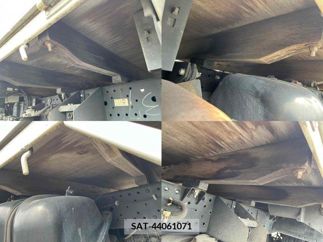 Isuzu ELF TRUCK 2012-06 334162-11