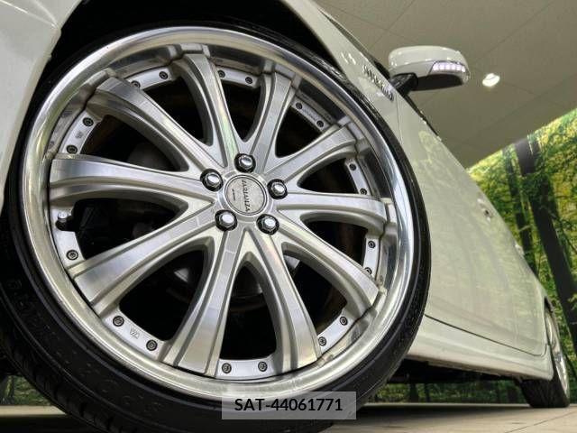 Toyota PRIUS 2015-04 214213-11