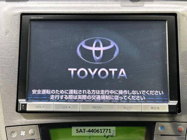 Toyota PRIUS 2015-04 214213-2