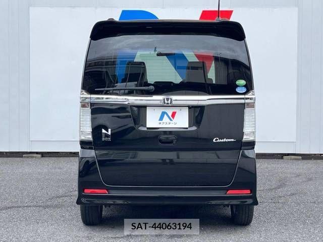 Honda N BOX CUSTOM 2013-08 306505-14