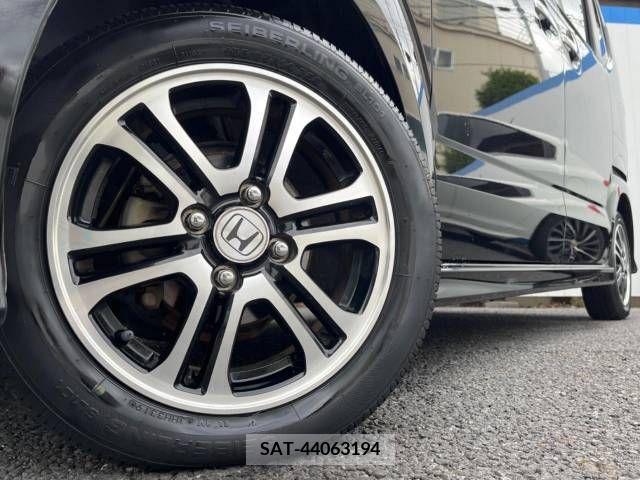 Honda N BOX CUSTOM 2013-08 306505-12