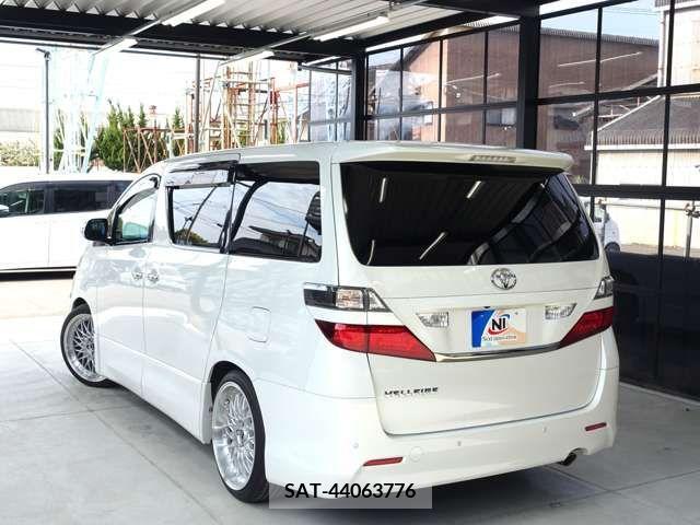 Toyota VELLFIRE 2010-12 212082-14