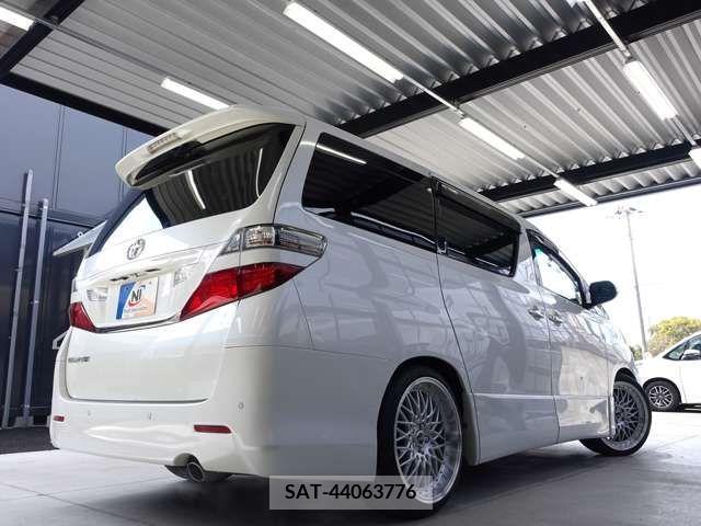 Toyota VELLFIRE 2010-12 212082-5