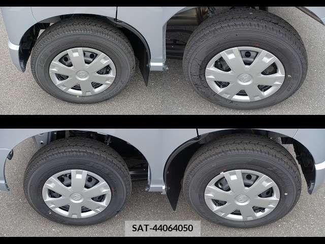 Toyota PIXIS VAN 2023-11 315727-12