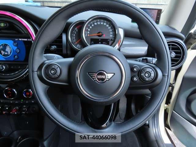 Bmw MINI 2019-09 331894-16