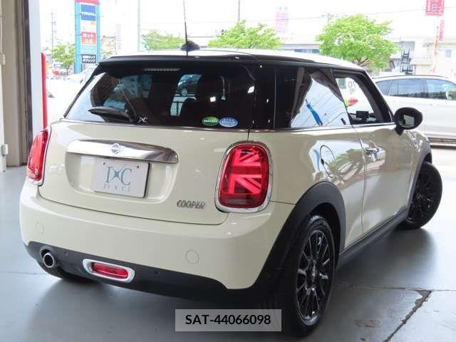 Bmw MINI 2019-09 331894-5