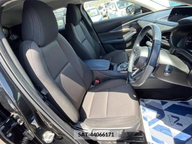Mazda CX-30 2021-08 265572-8