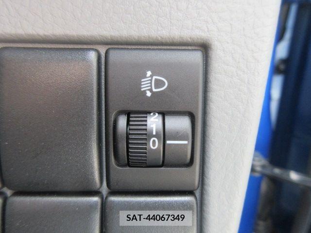 Suzuki WAGON R 2012-08 311605-16