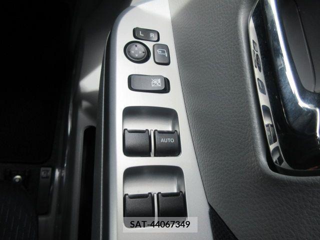 Suzuki WAGON R 2012-08 311605-19