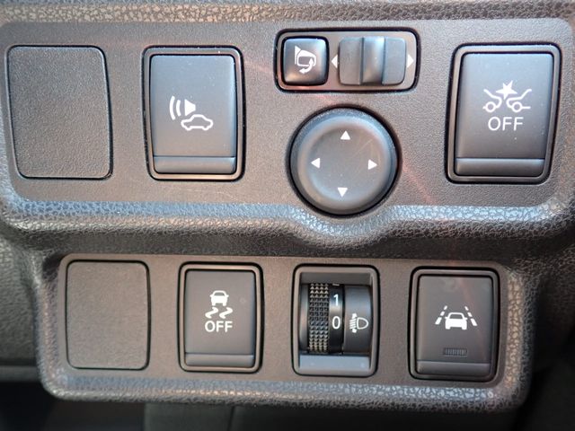 Nissan NOTE 2020-07 20457-5