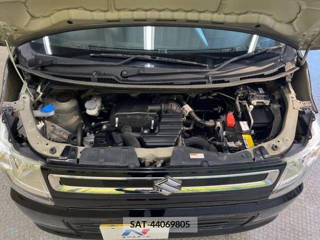 Suzuki WAGON R 2017-12 382506-18