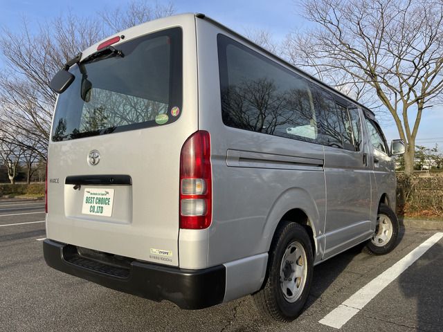Toyota HIACE VAN 2013-12 1501-3